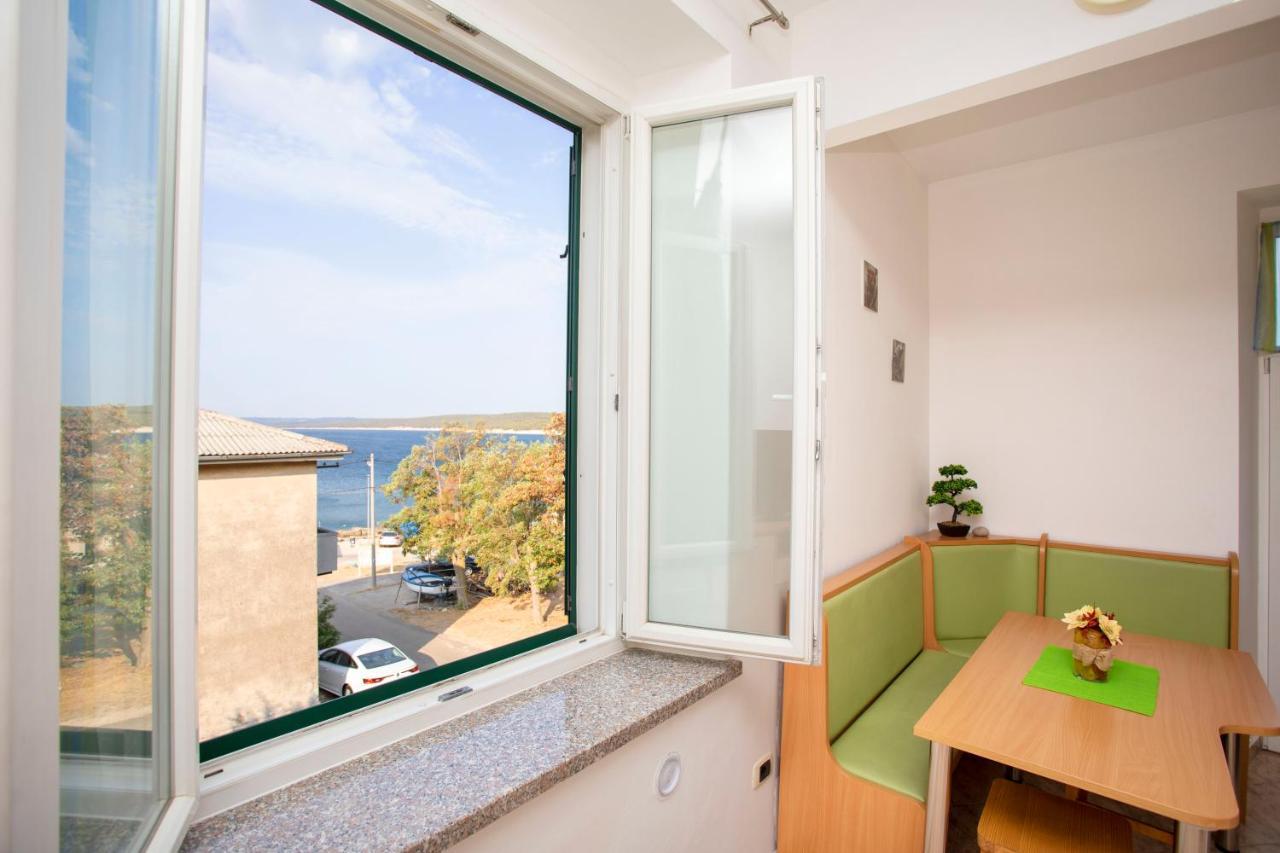 Apartman Lidija Koromačno Εξωτερικό φωτογραφία