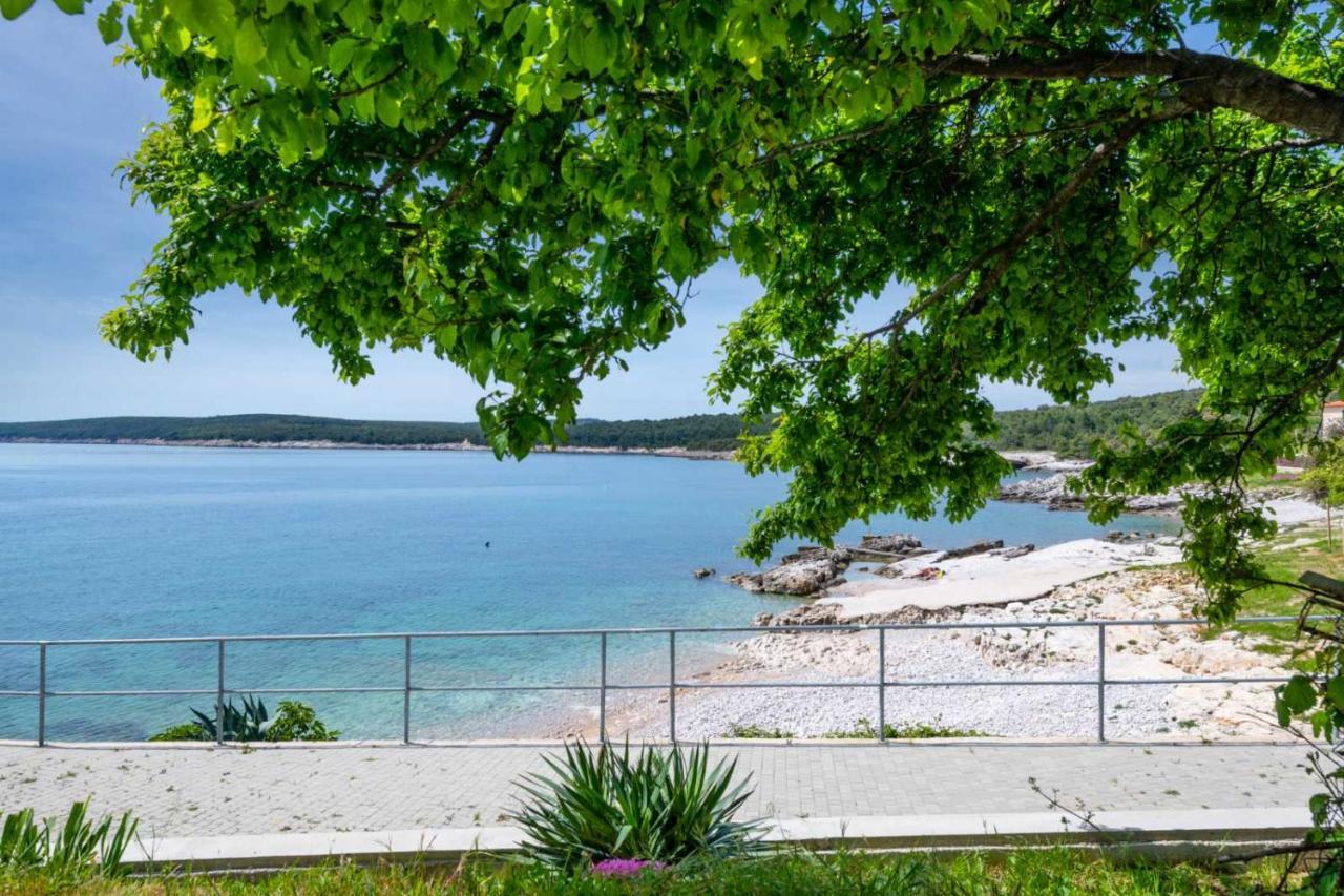 Apartman Lidija Koromačno Εξωτερικό φωτογραφία